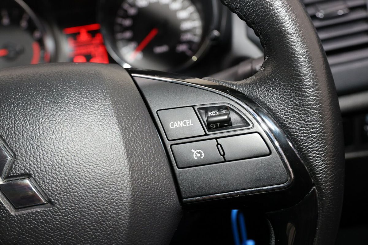 2019 Mitsubishi ASX ES XC