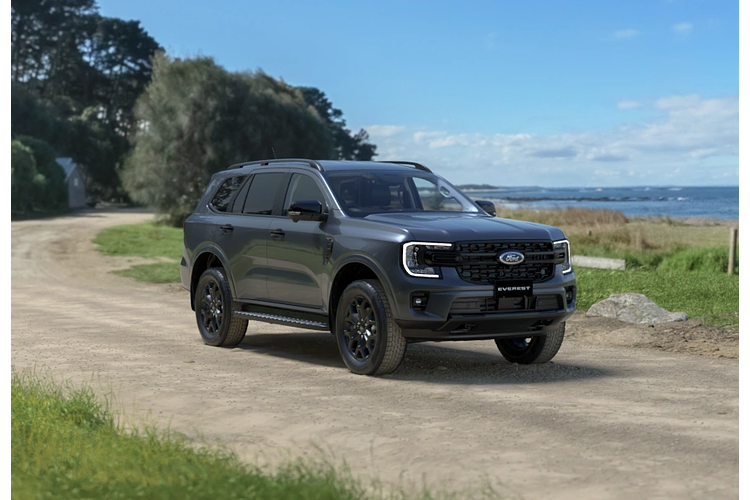2025 Ford Everest Sport Bi-Turbo  2.0L