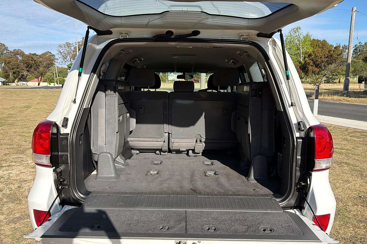 2008 Toyota Landcruiser GXL VDJ200R