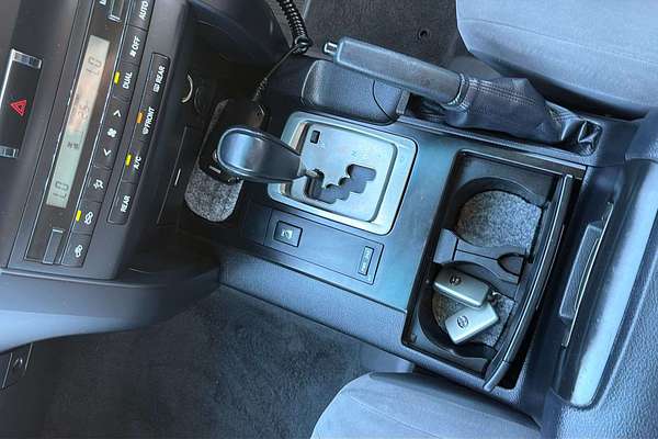 2008 Toyota Landcruiser GXL VDJ200R