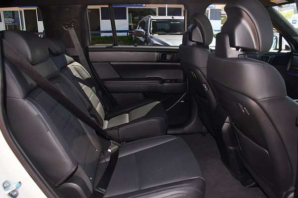 2024 Hyundai Santa Fe Hybrid Calligraphy MX5.V1