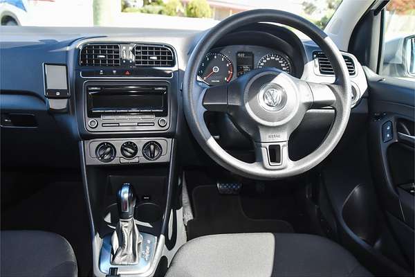 2013 Volkswagen Polo Trendline 6R