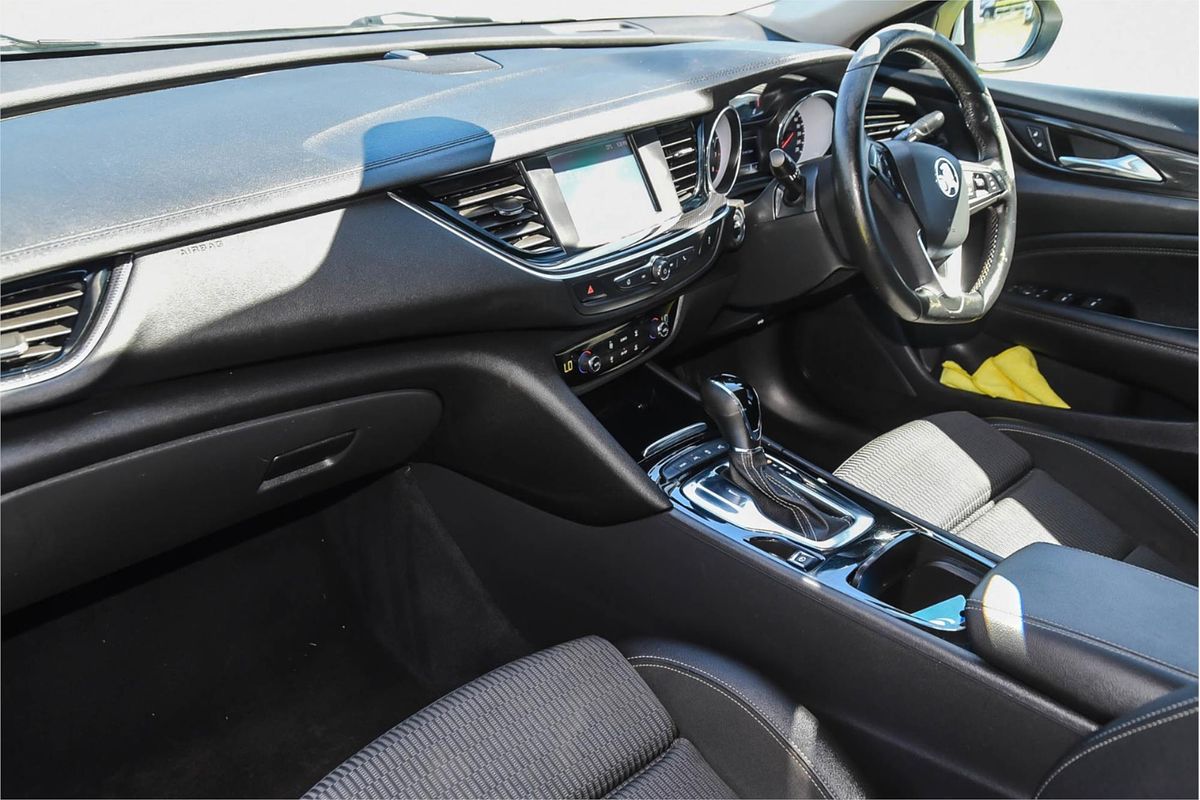 2018 Holden Commodore RS ZB