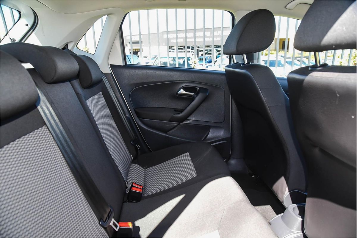 2013 Volkswagen Polo Trendline 6R