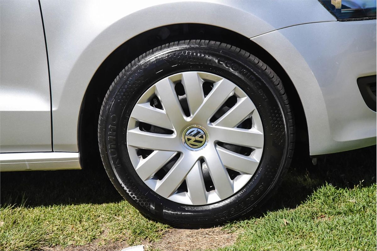 2013 Volkswagen Polo Trendline 6R