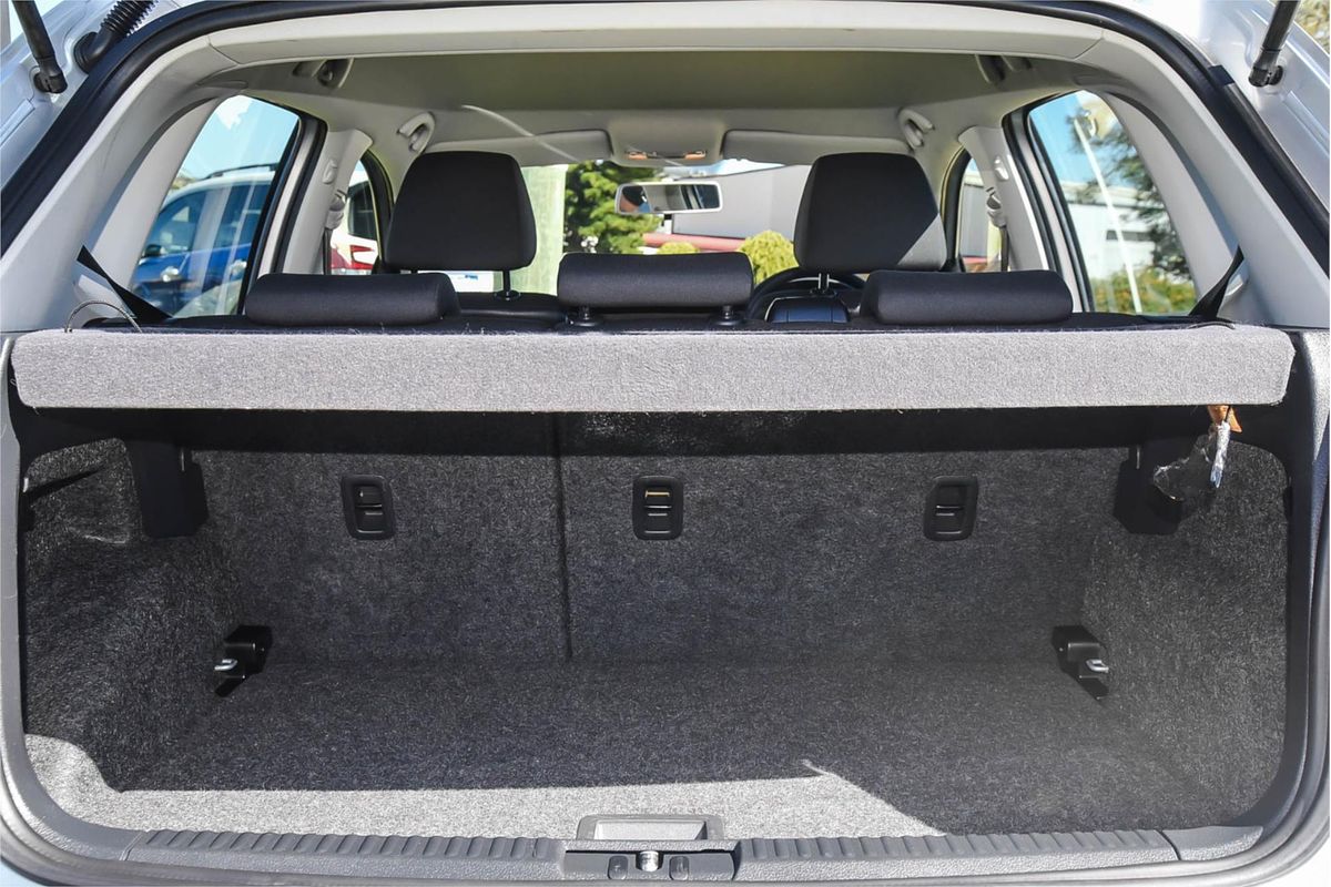 2013 Volkswagen Polo Trendline 6R