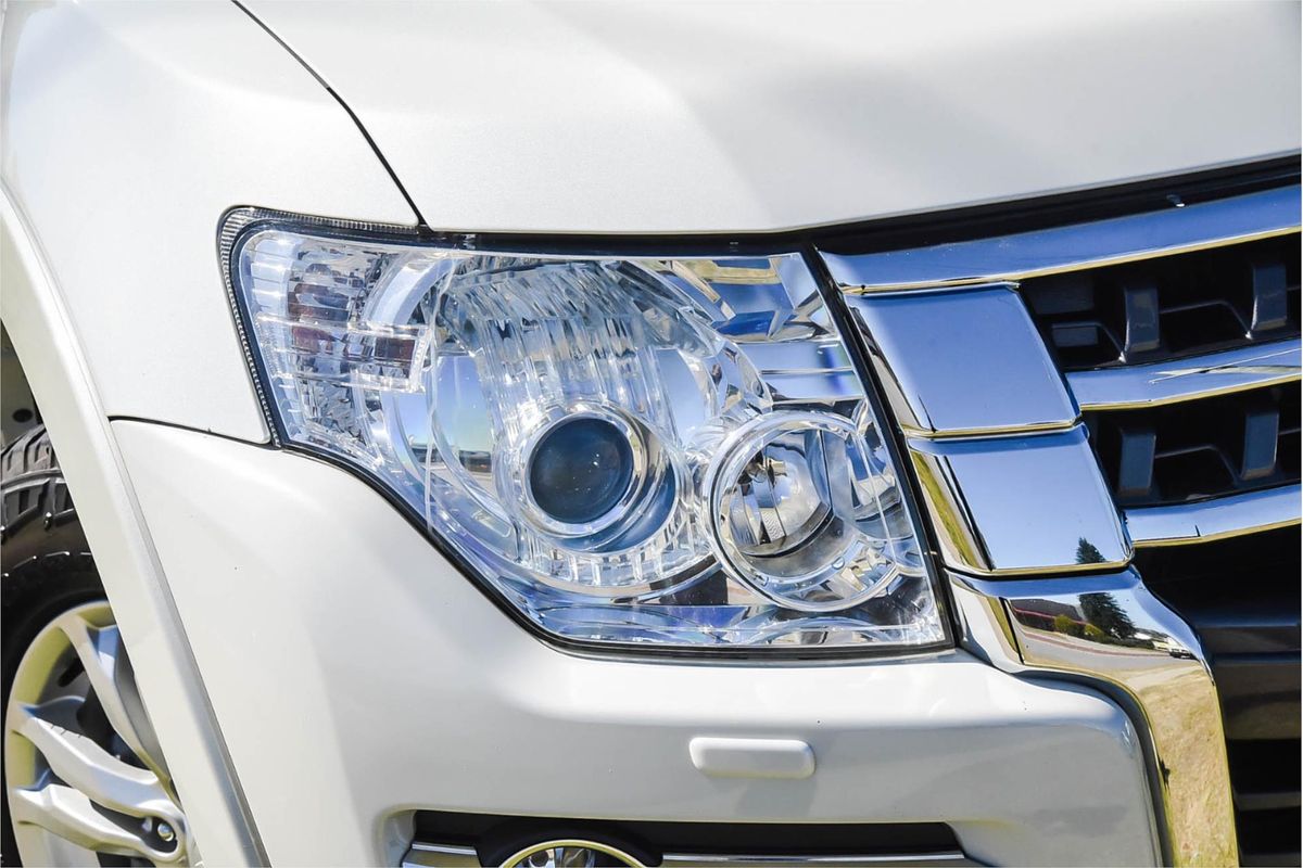 2016 Mitsubishi Pajero GLS NX