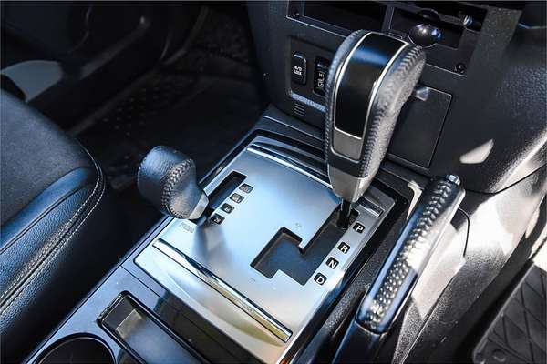 2016 Mitsubishi Pajero GLS NX