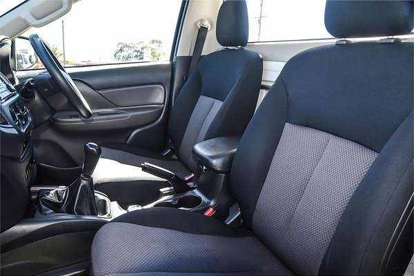 2015 Mitsubishi Triton GLX MQ 4X4