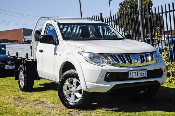 2015 Mitsubishi Triton GLX MQ 4X4