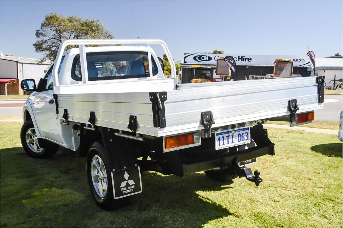 2015 Mitsubishi Triton GLX MQ 4X4