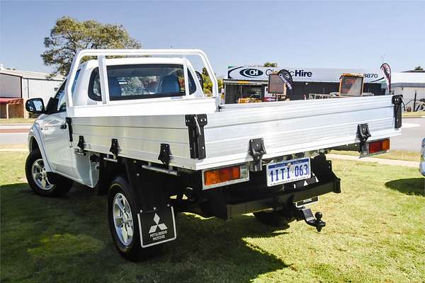 2015 Mitsubishi Triton GLX MQ 4X4