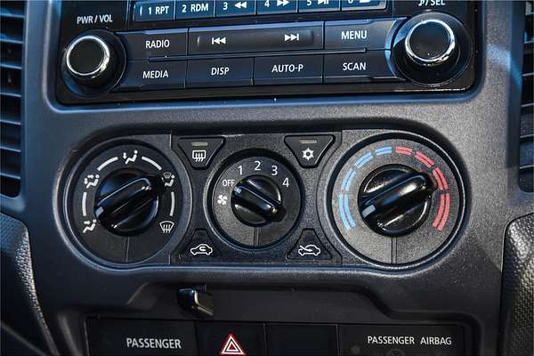 2015 Mitsubishi Triton GLX MQ 4X4