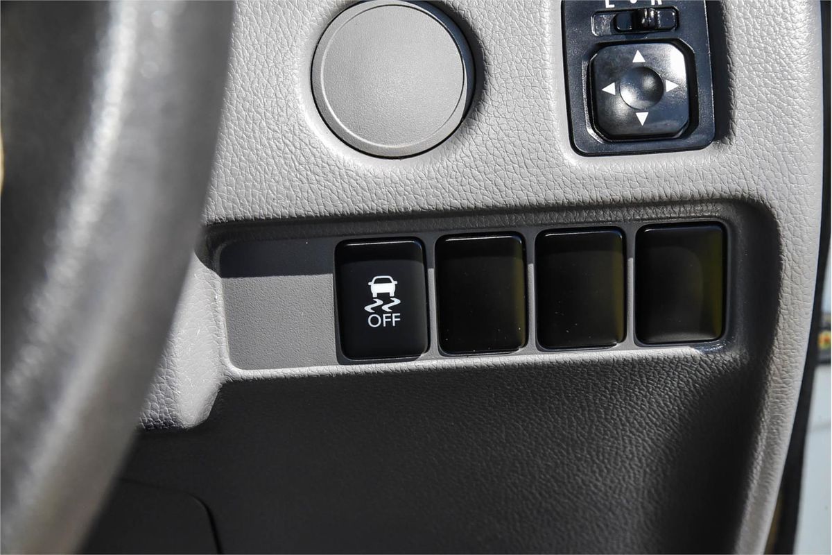 2015 Mitsubishi Triton GLX MQ 4X4