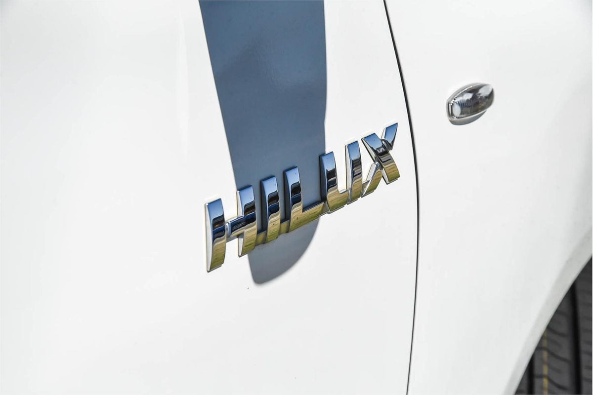 2016 Toyota Hilux Workmate TGN121R Rear Wheel Drive