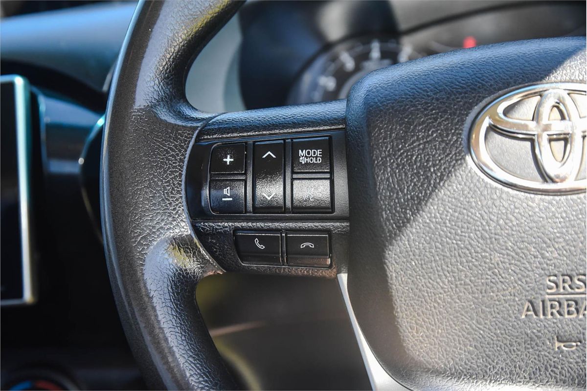 2016 Toyota Hilux Workmate TGN121R Rear Wheel Drive