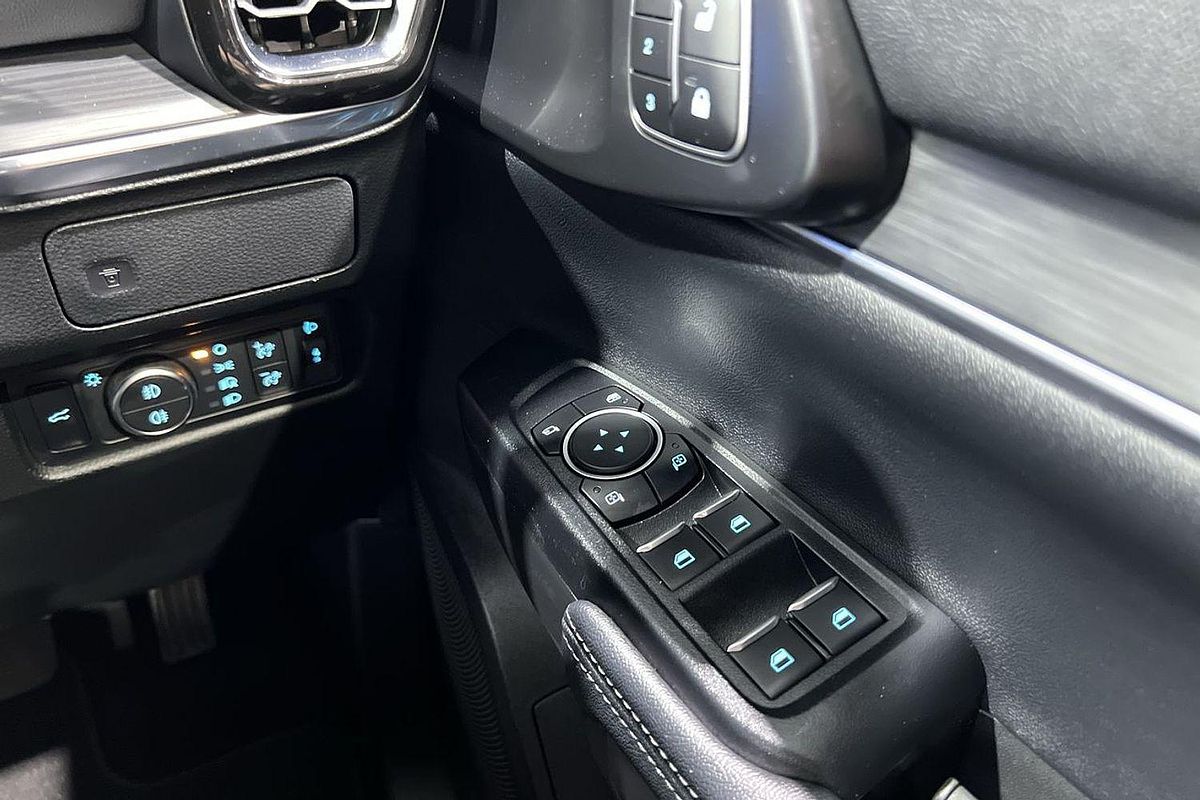 2025 Ford Everest Sport 2.0L