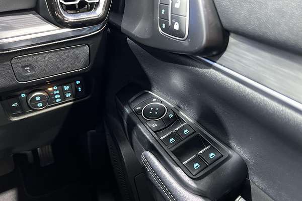 2025 Ford Everest Sport 2.0L