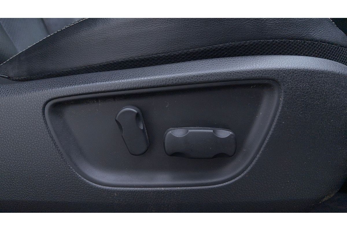 2021 Mitsubishi Triton GSR MR 4X4