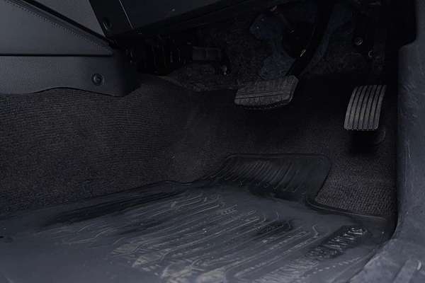 2021 Mitsubishi Triton GSR MR 4X4