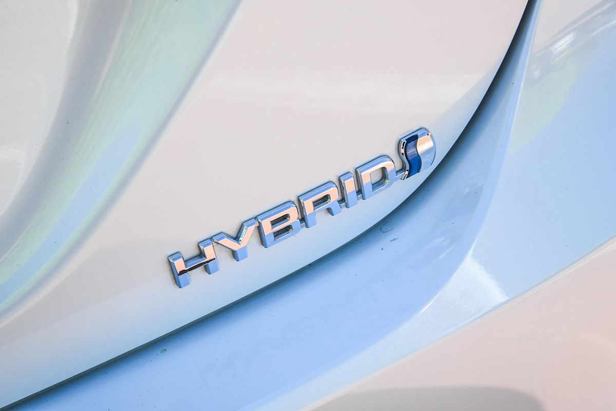 2021 Toyota CAMRY ASCENT AXVA70R