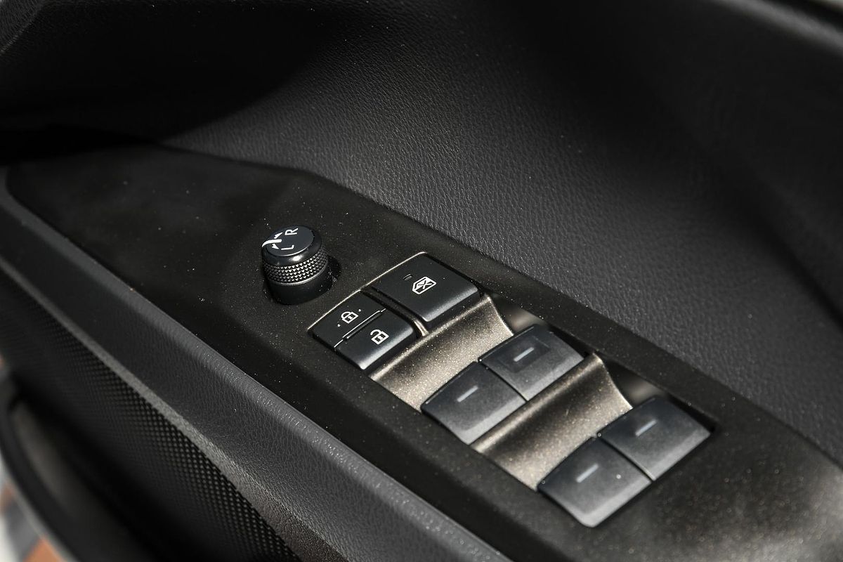 2021 Toyota CAMRY ASCENT AXVA70R