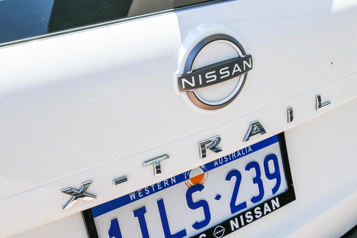 2024 Nissan X-TRAIL ST T33