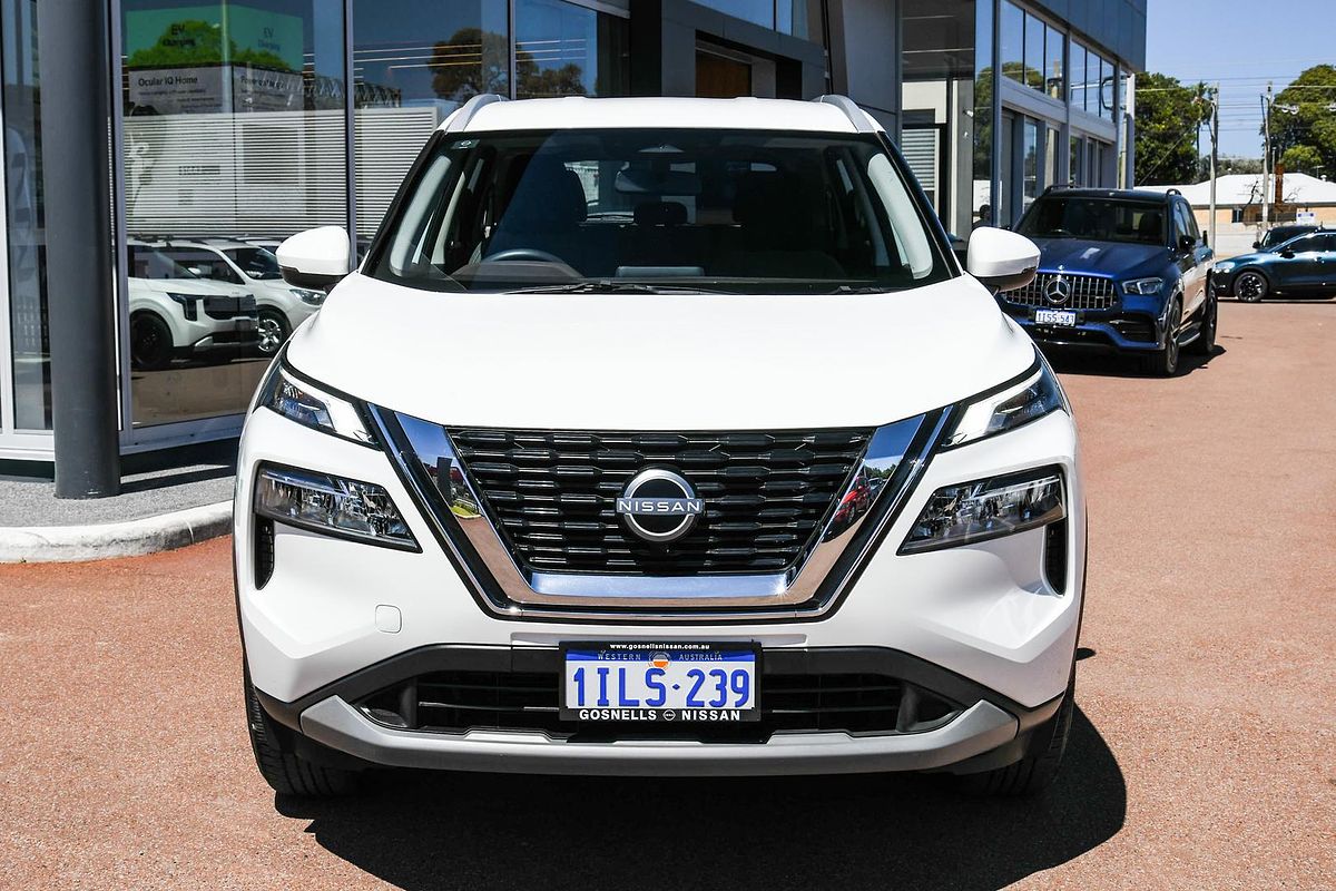 2024 Nissan X-TRAIL ST T33