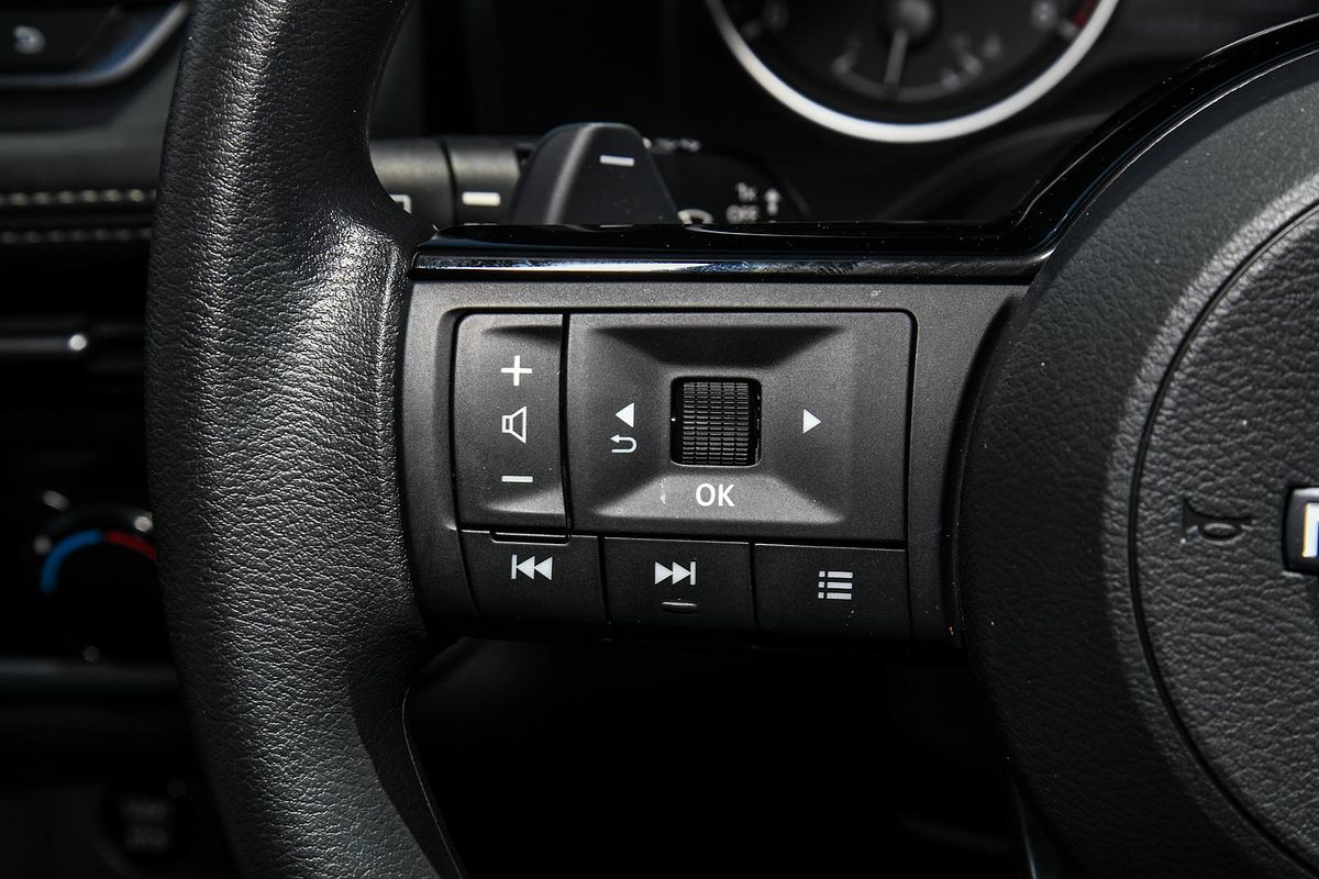 2024 Nissan X-TRAIL ST T33