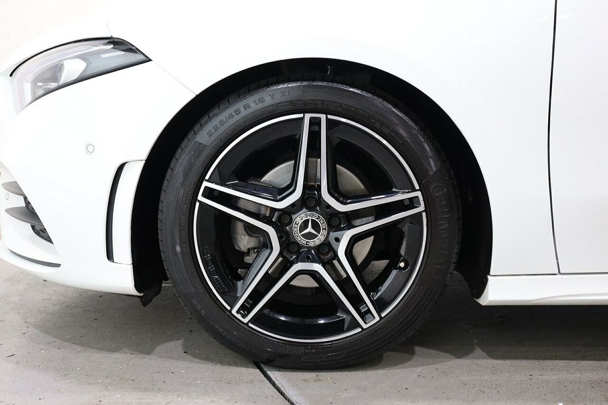 2021 Mercedes-Benz A-Class A180 V177