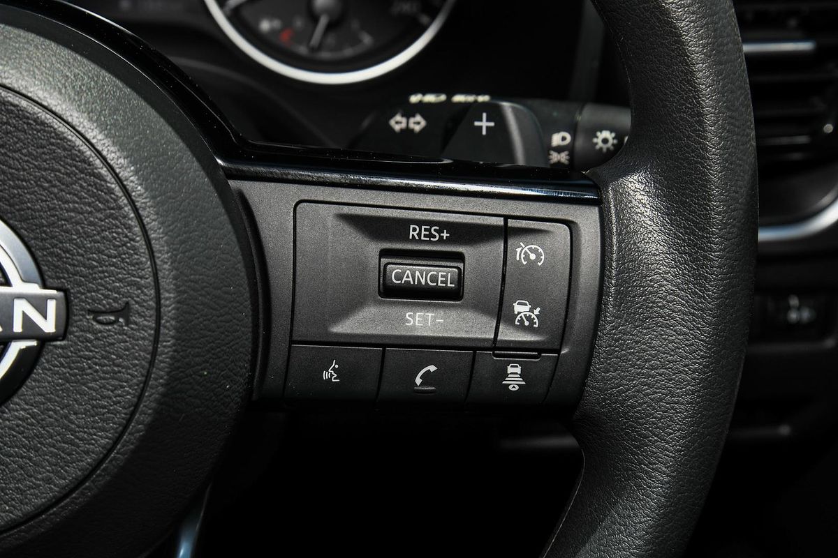 2024 Nissan X-TRAIL ST T33