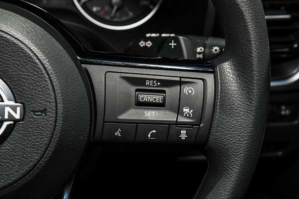 2024 Nissan X-TRAIL ST T33