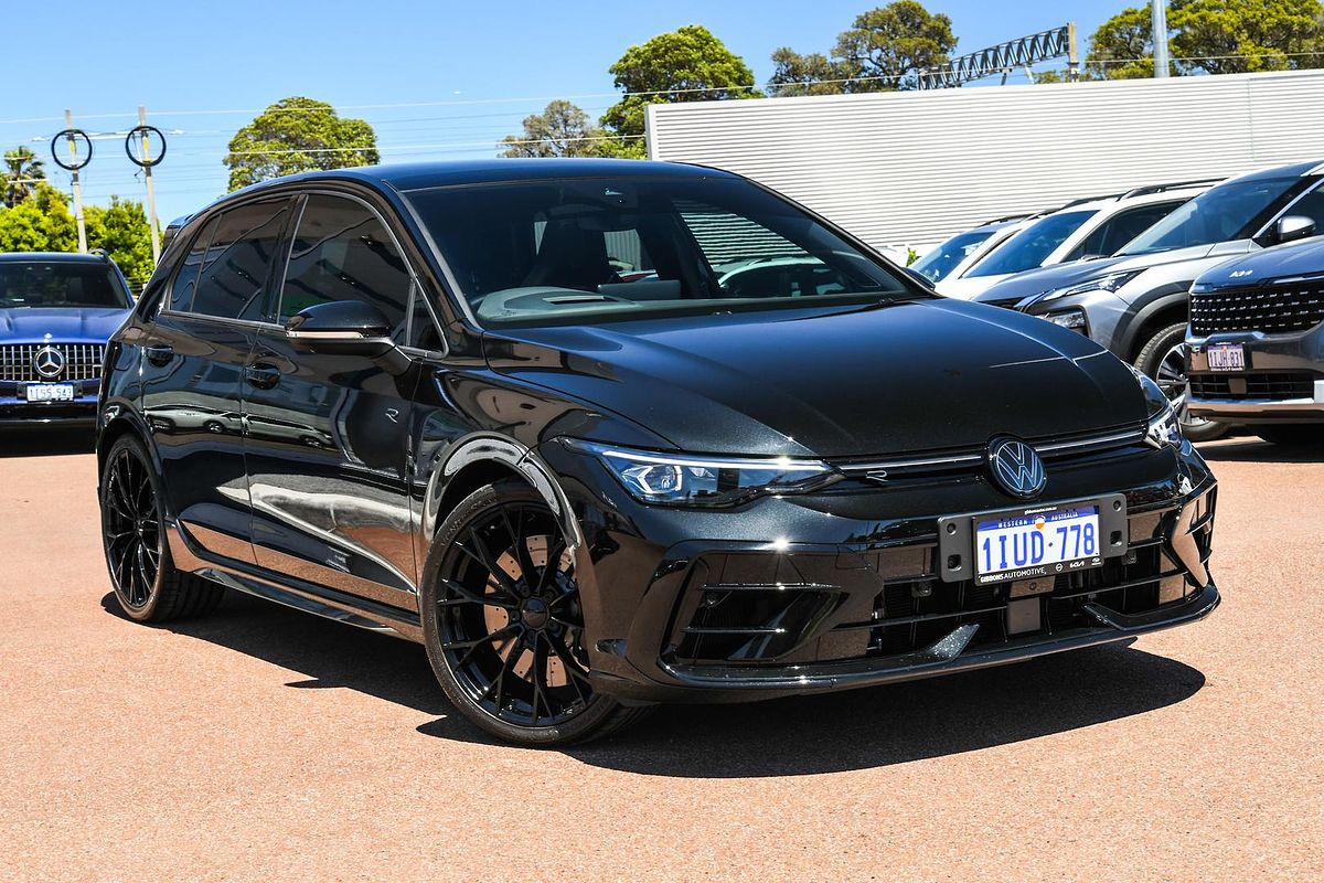 2025 Volkswagen Golf R Black Edition 8.5