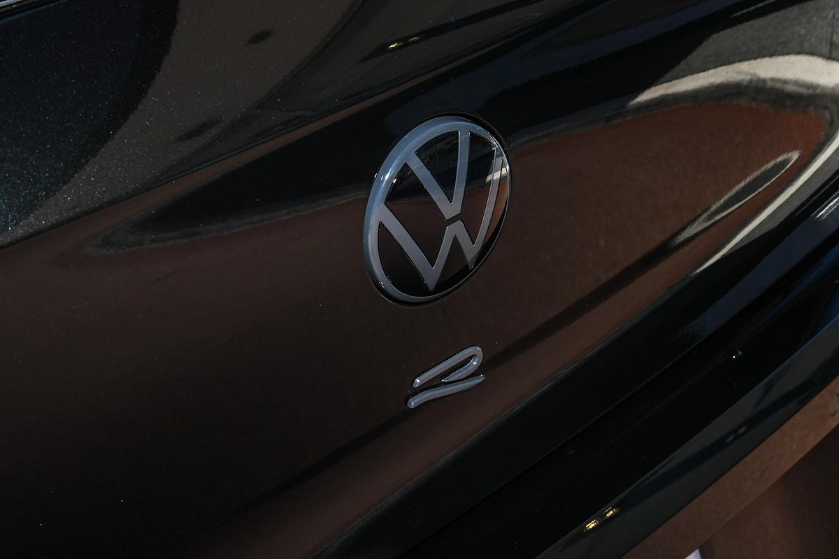 2025 Volkswagen Golf R Black Edition 8.5