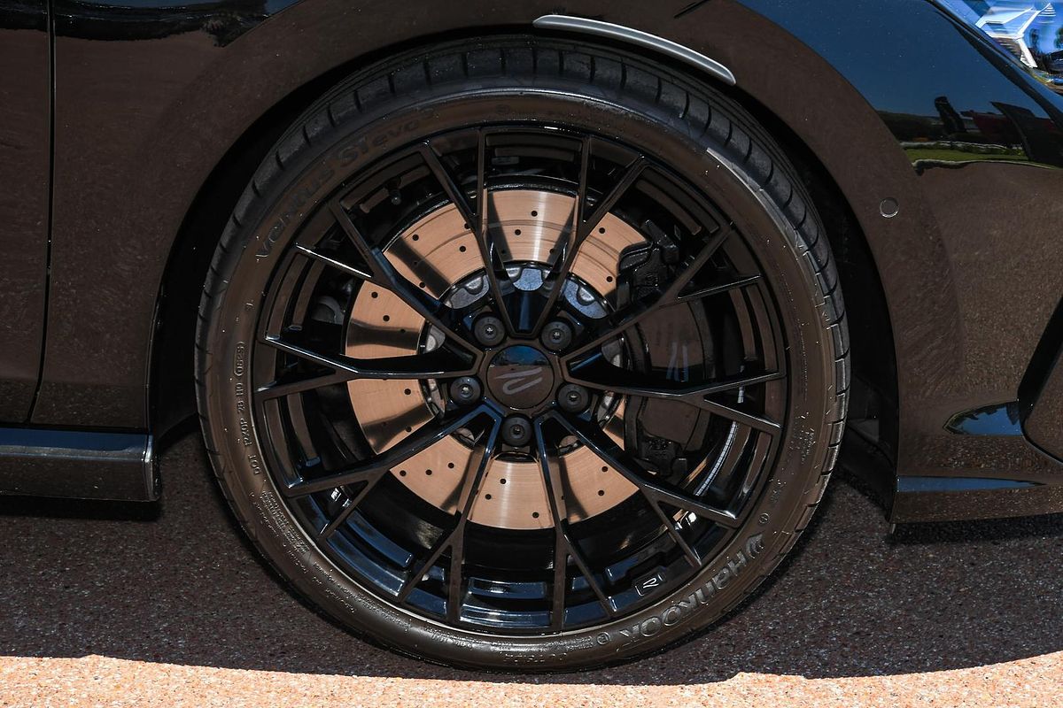 2025 Volkswagen Golf R Black Edition 8.5