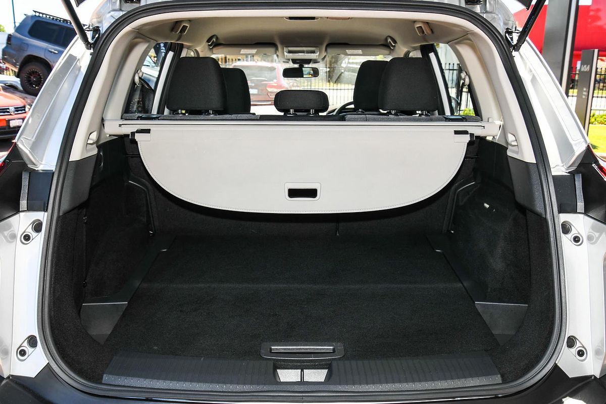 2024 Nissan X-TRAIL ST T33