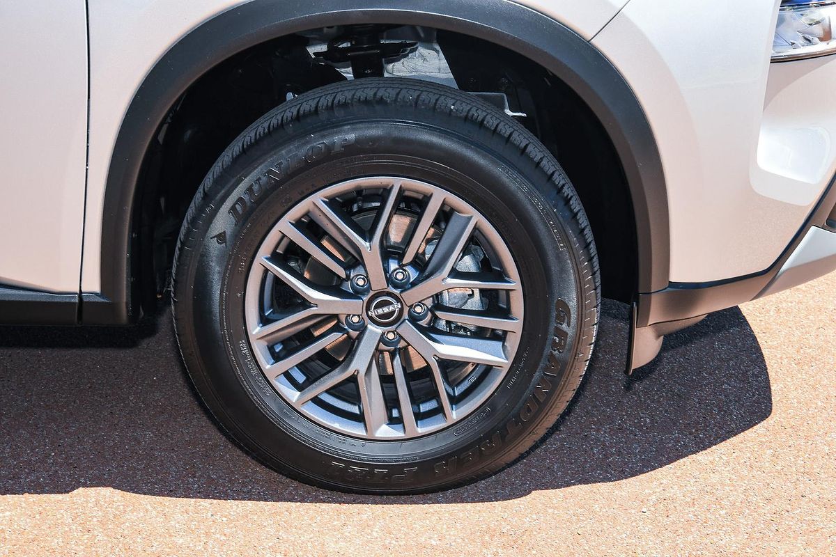 2024 Nissan X-TRAIL ST T33