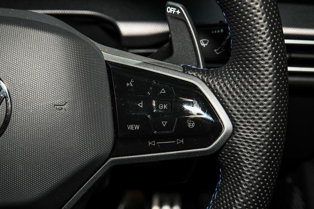 2025 Volkswagen Golf R Black Edition 8.5