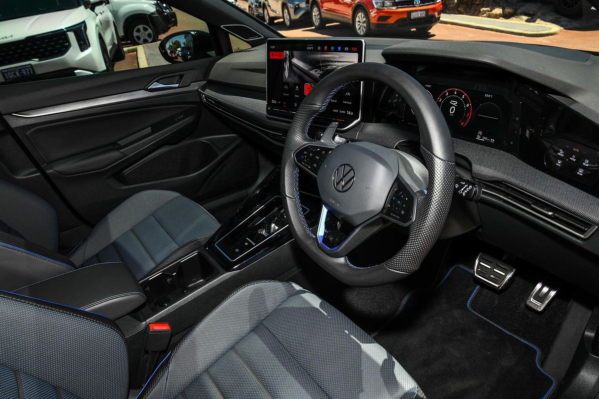 2025 Volkswagen Golf R Black Edition 8.5