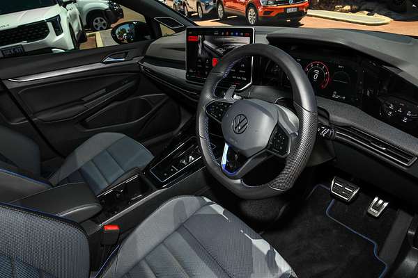 2025 Volkswagen Golf R Black Edition 8.5