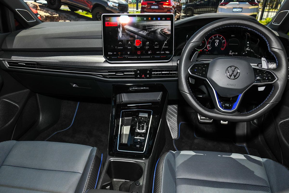 2025 Volkswagen Golf R Black Edition 8.5