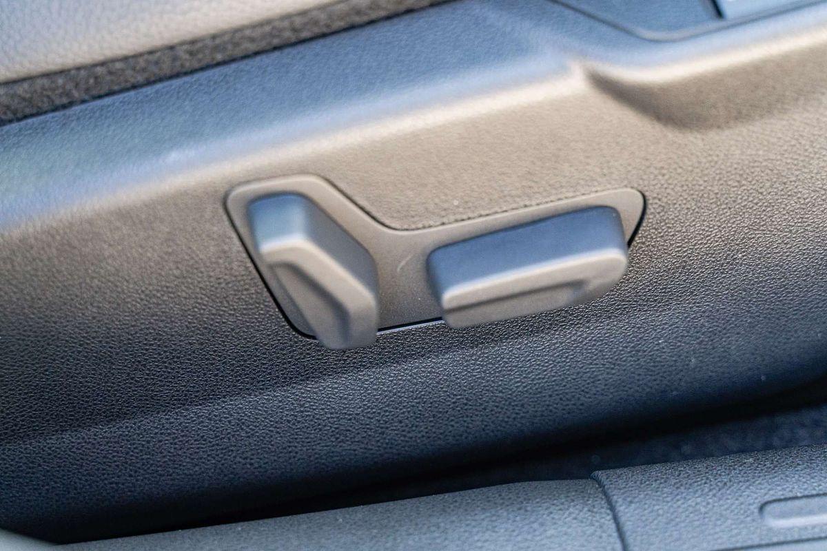 2024 Jeep Avenger Summit JJ