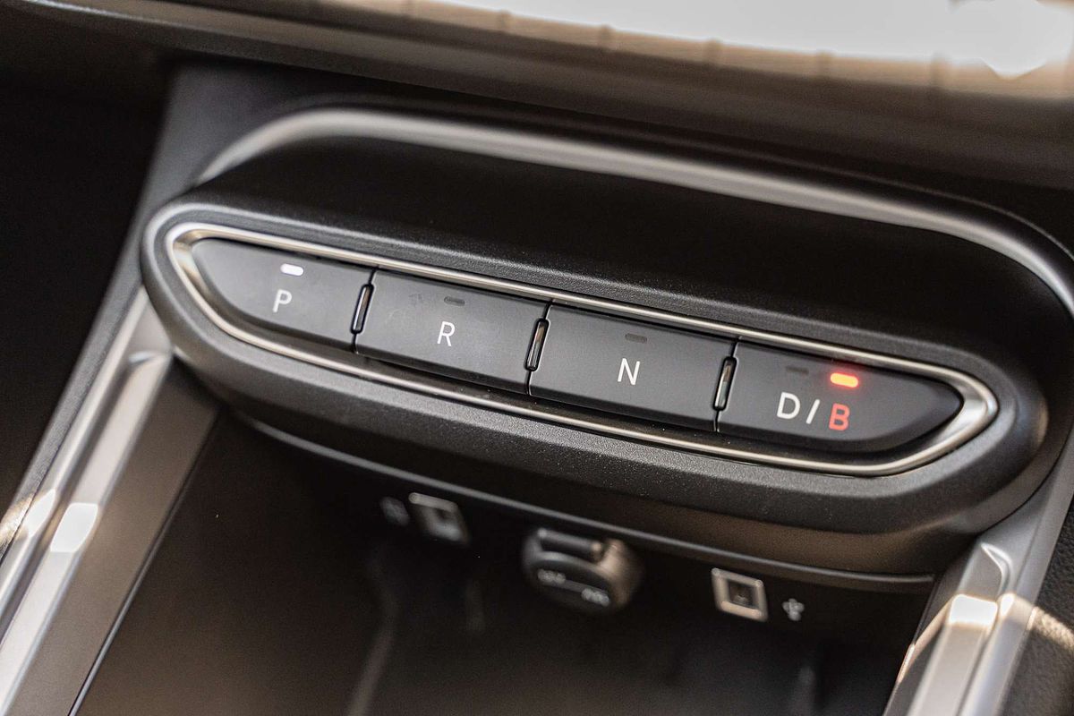 2024 Jeep Avenger Summit JJ