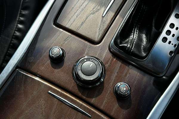 2016 INFINITI Q70 GT Y51