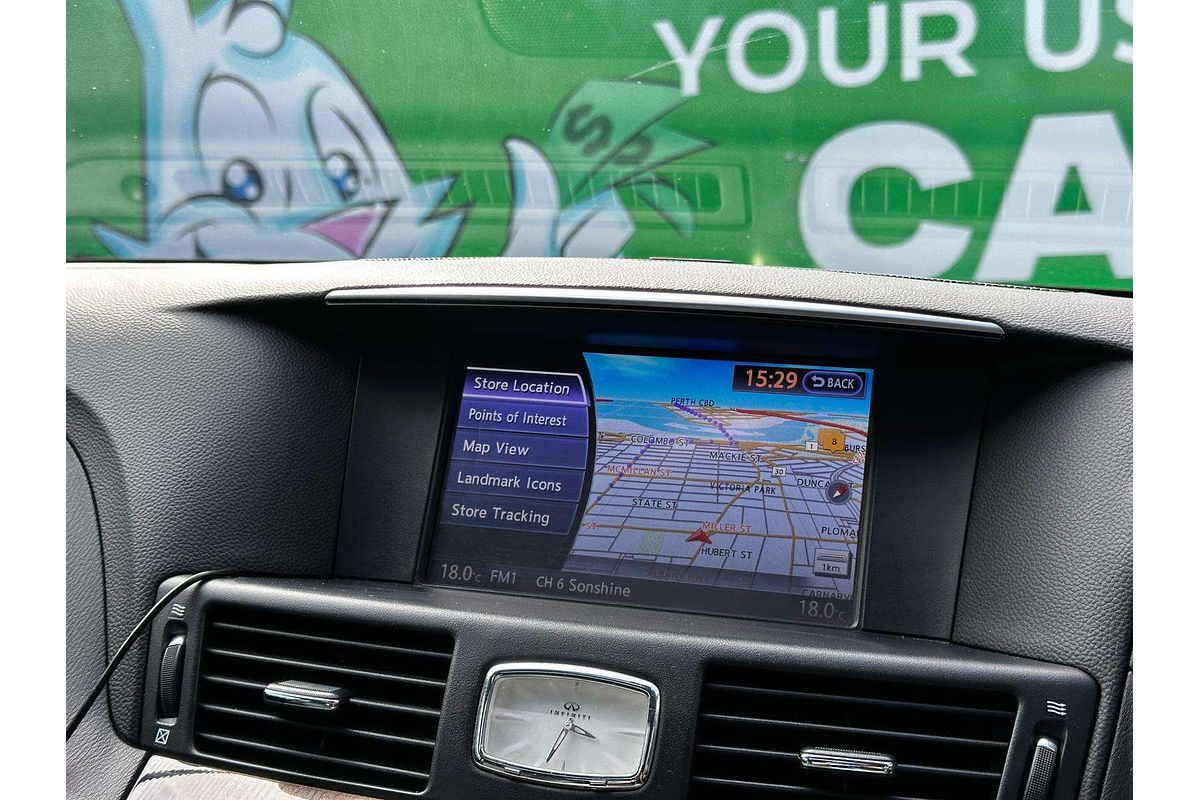 2016 INFINITI Q70 GT Y51