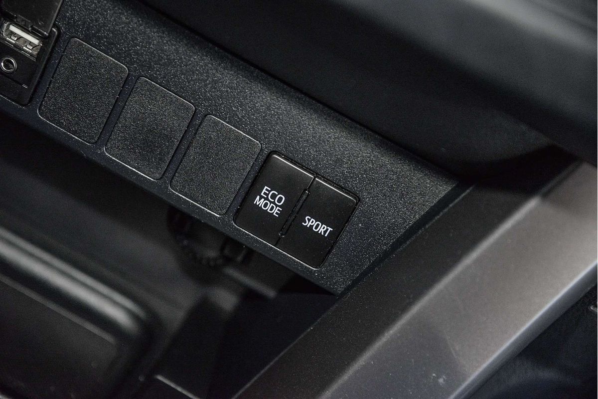 2017 Toyota RAV4 GX (4x4) ASA44R MY18