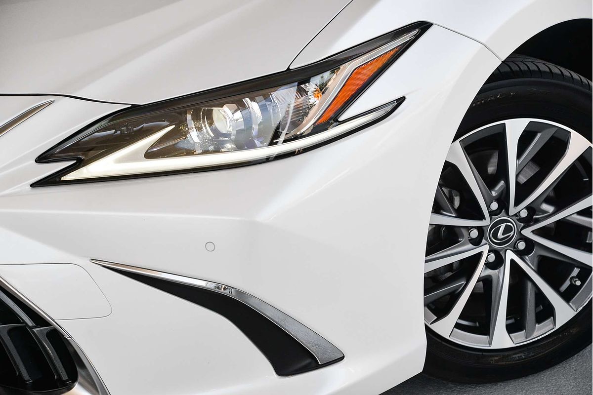 2024 Lexus ES ES300h Luxury AXZH10R