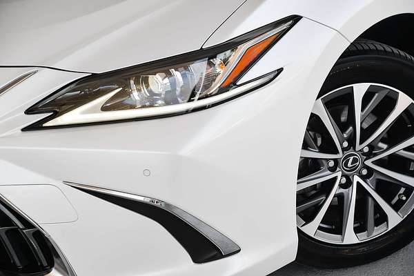 2024 Lexus ES ES300h Luxury AXZH10R