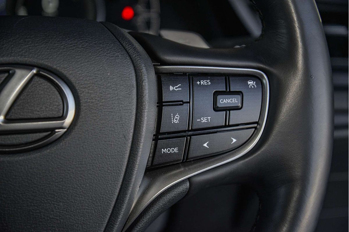 2024 Lexus ES ES300h Luxury AXZH10R