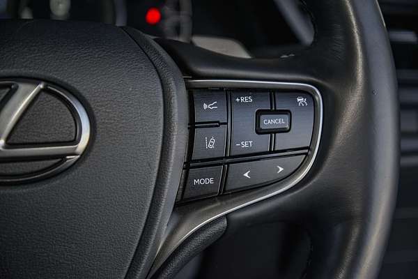 2024 Lexus ES ES300h Luxury AXZH10R